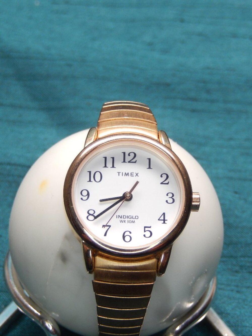 Ladies Timex Indiglo Quartz Watch Gold-Tone Expansion Band White Dial 30M